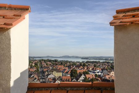 Ausblick auf Füssen vom Fallturm des Hohen Schlosses Ausblick vom Fallturm des Hohen Schlosses auf die Stadt Füssen im Ostallgäu und den Forggensee.