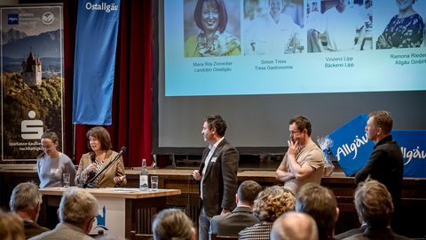 Moderiertes Forum beim Tourismusforum 2022 Moderiertes Forum beim Tourismusforum 2022