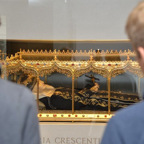 Schrein der Heiligen Crescentia Schrein der Heiligen Crescentia in Kaufbeuren.