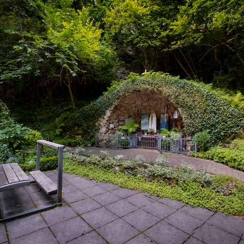 Mariengrotte bei Baisweil Mariengrotte bei Baisweil im Ostallgäu.